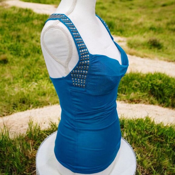 Bebe Blue Studded Tank Top XS – Twist Front Open Ring Back Alt-Core Glam EUC - Picture 3 of 7